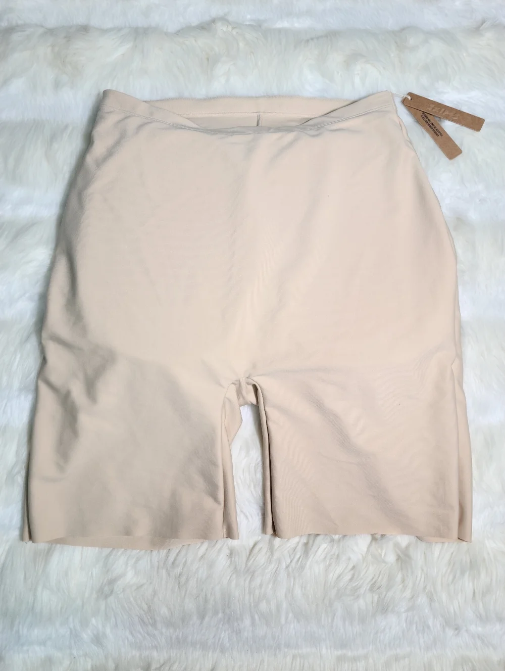 SKIMS Body Butt Enhancing Short Cream Sand Women X-Large NEW